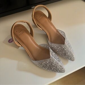 NWT Embellished Slingback Kitten Heels 6.5